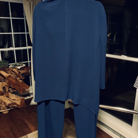 Travelers  royal blue open blazer w tuxedo tails - Picture 4 of 4